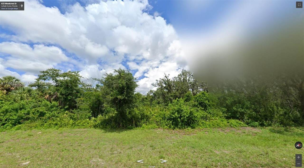 634 Woodcrest Dr - Photo 1