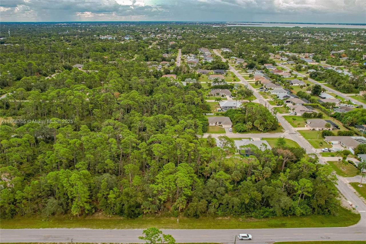 4210 Collingswood Blvd - Photo 1