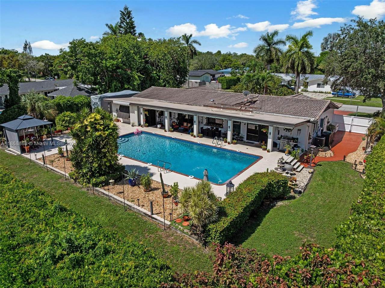 https://bt-photos.global.ssl.fastly.net/miami/1280_boomver_2_A11868863-2.jpg