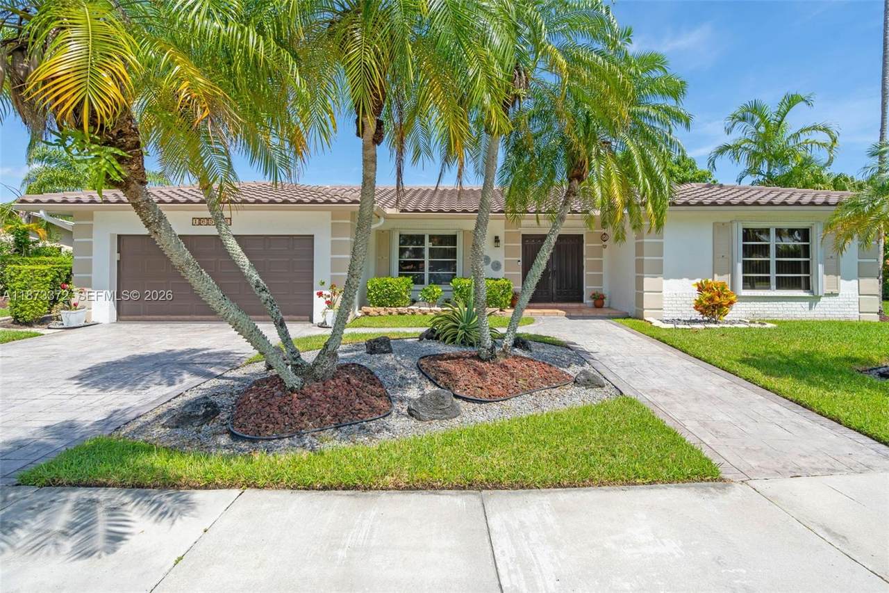 16561 Royal Poinciana Dr - Photo 1