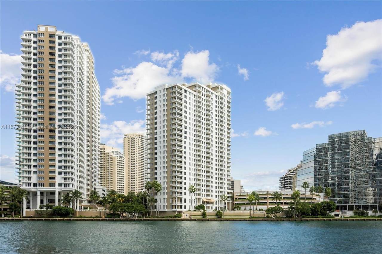 701 Brickell Key Blvd - Photo 1