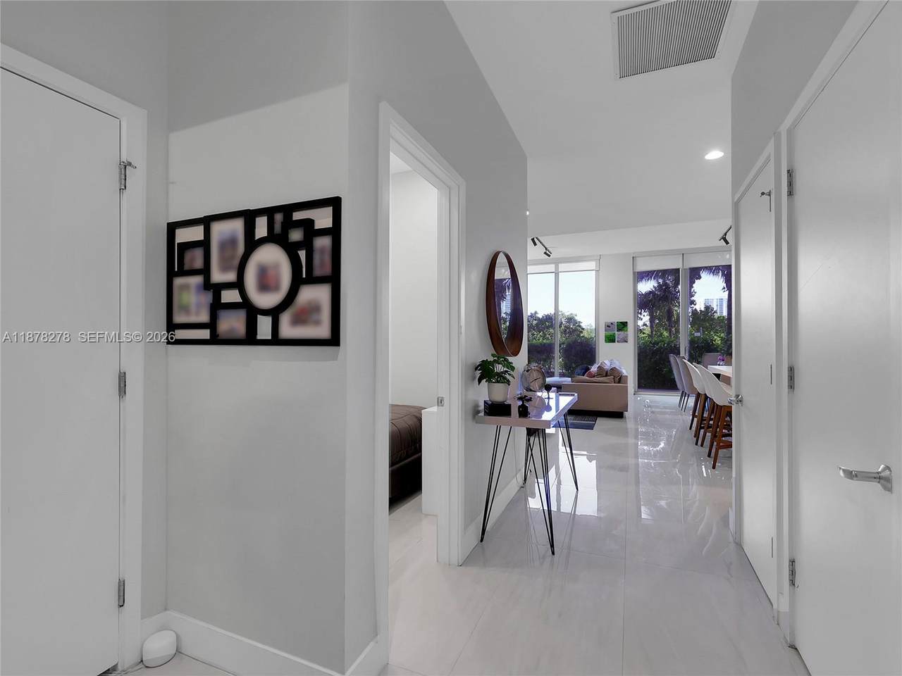 https://bt-photos.global.ssl.fastly.net/miami/1280_boomver_2_A11878278-2.jpg