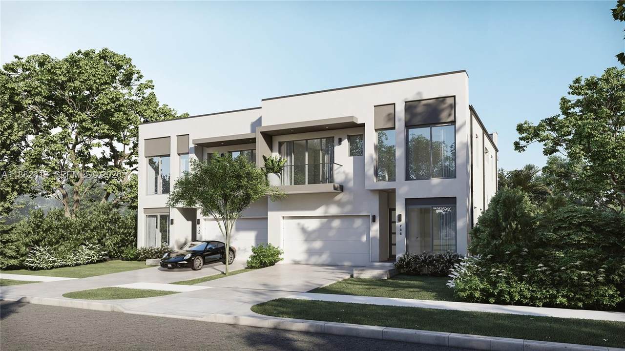 736 14th Ave - Photo 1