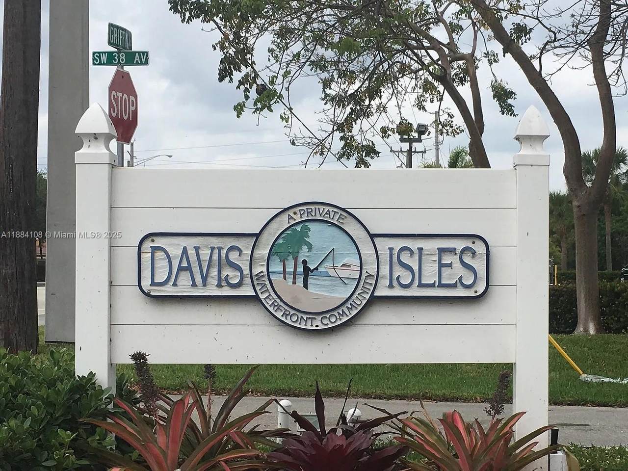 https://bt-photos.global.ssl.fastly.net/miami/1280_boomver_2_A11884108-2.jpg