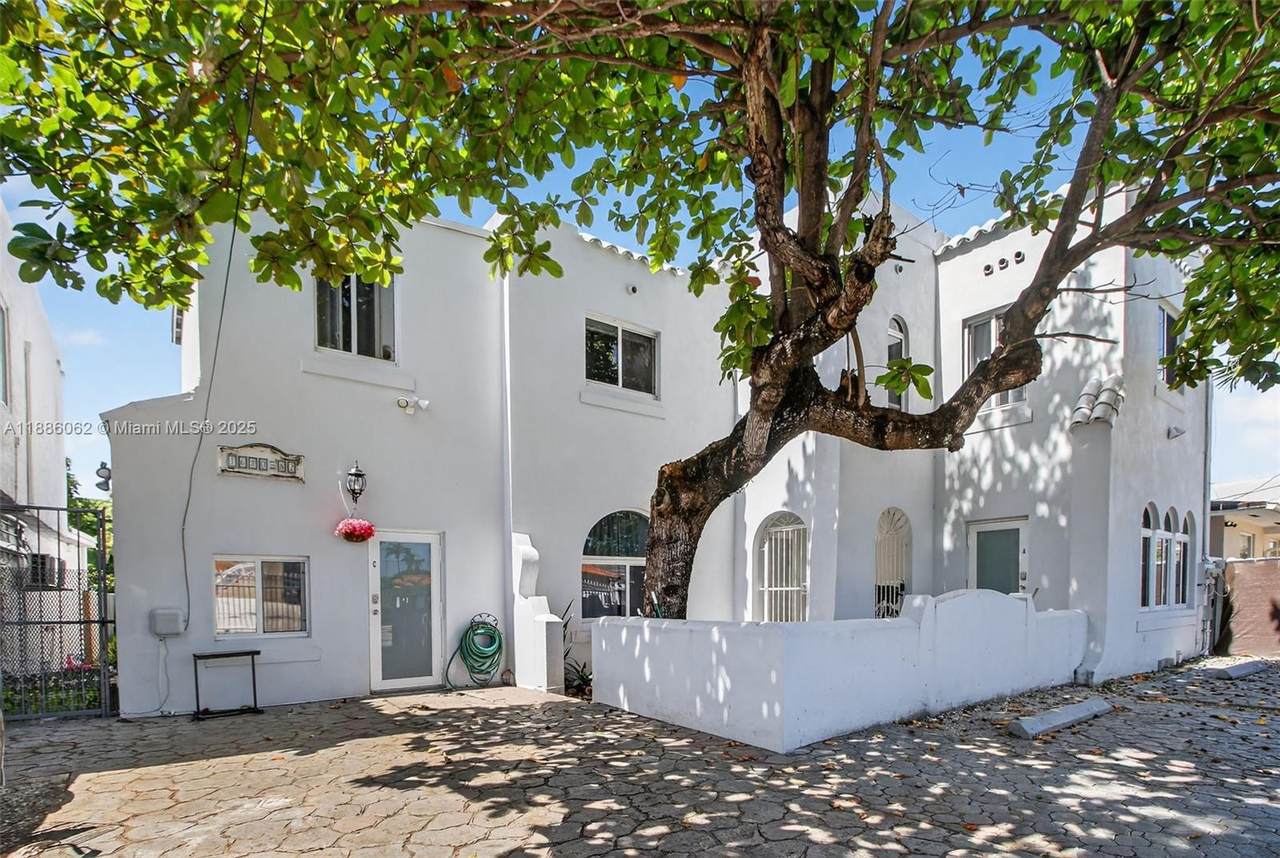 1680 22nd Ct - Photo 1