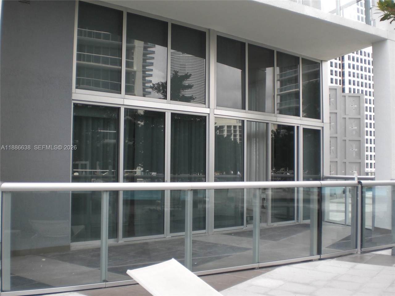 https://bt-photos.global.ssl.fastly.net/miami/1280_boomver_2_A11886638-2.jpg