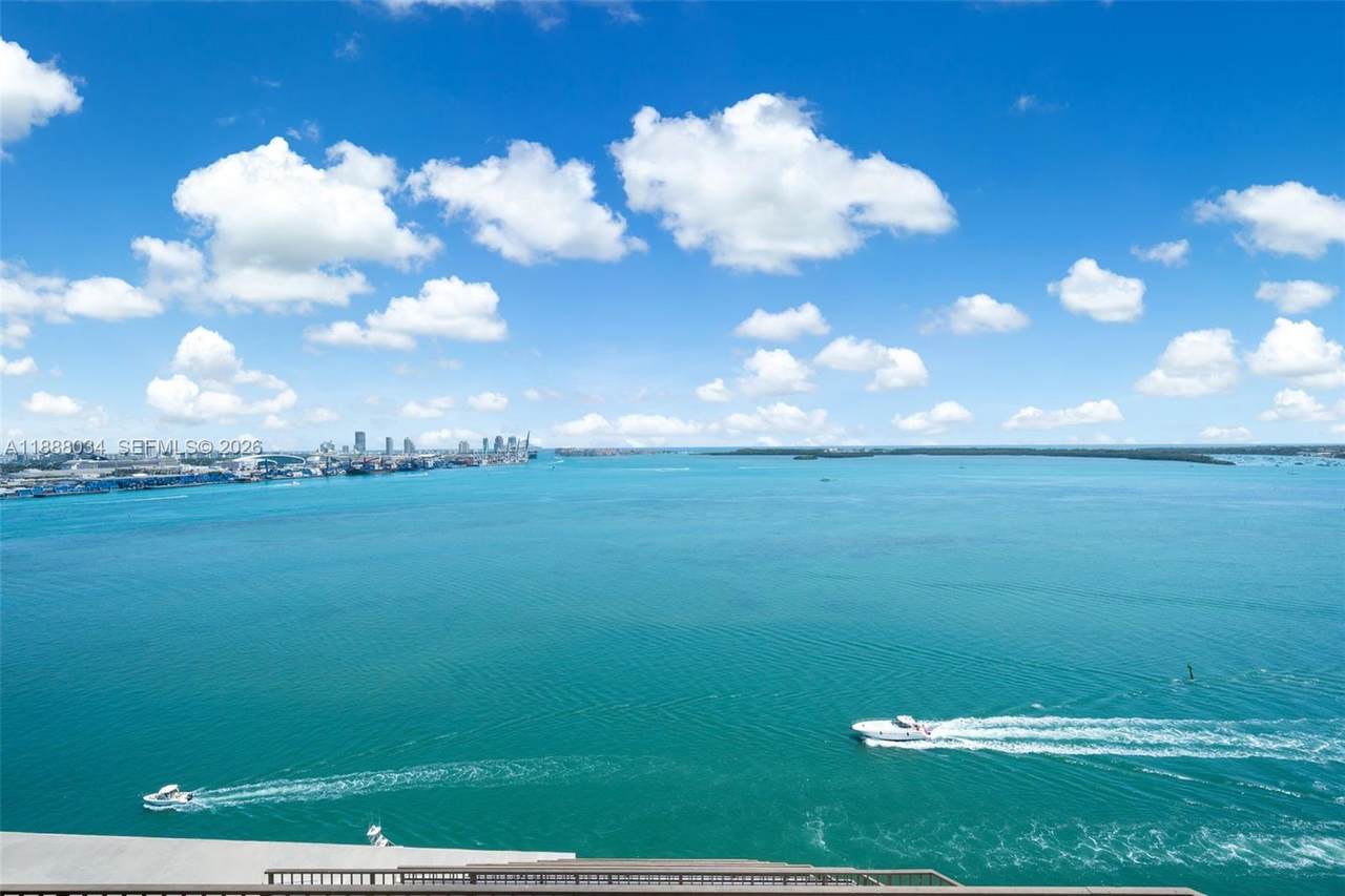 520 Brickell Key Drive - Photo 1