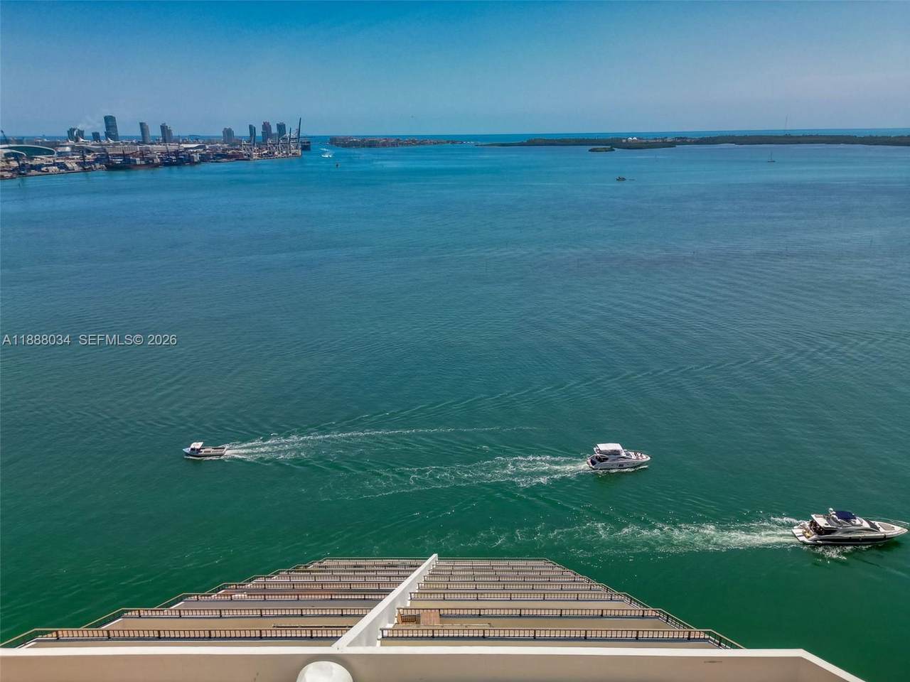 https://bt-photos.global.ssl.fastly.net/miami/1280_boomver_2_A11888034-2.jpg