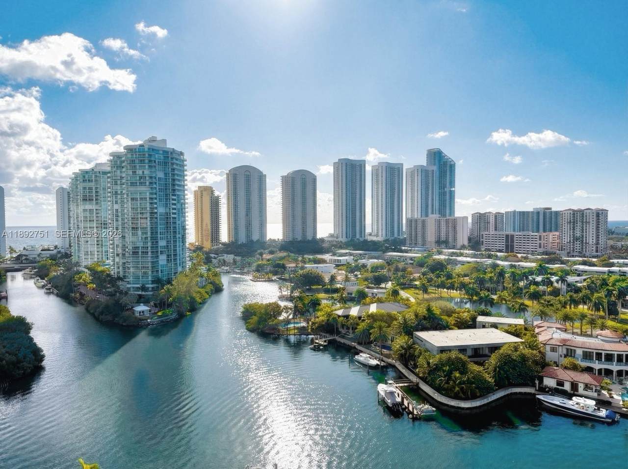 https://bt-photos.global.ssl.fastly.net/miami/1280_boomver_2_A11892751-2.jpg