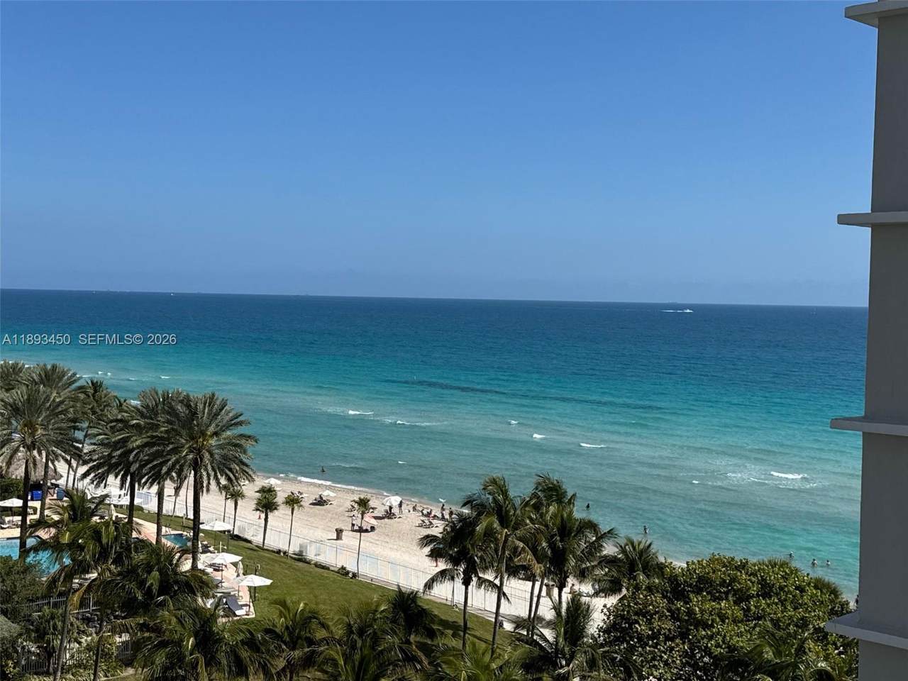 19201 Collins Ave - Photo 1