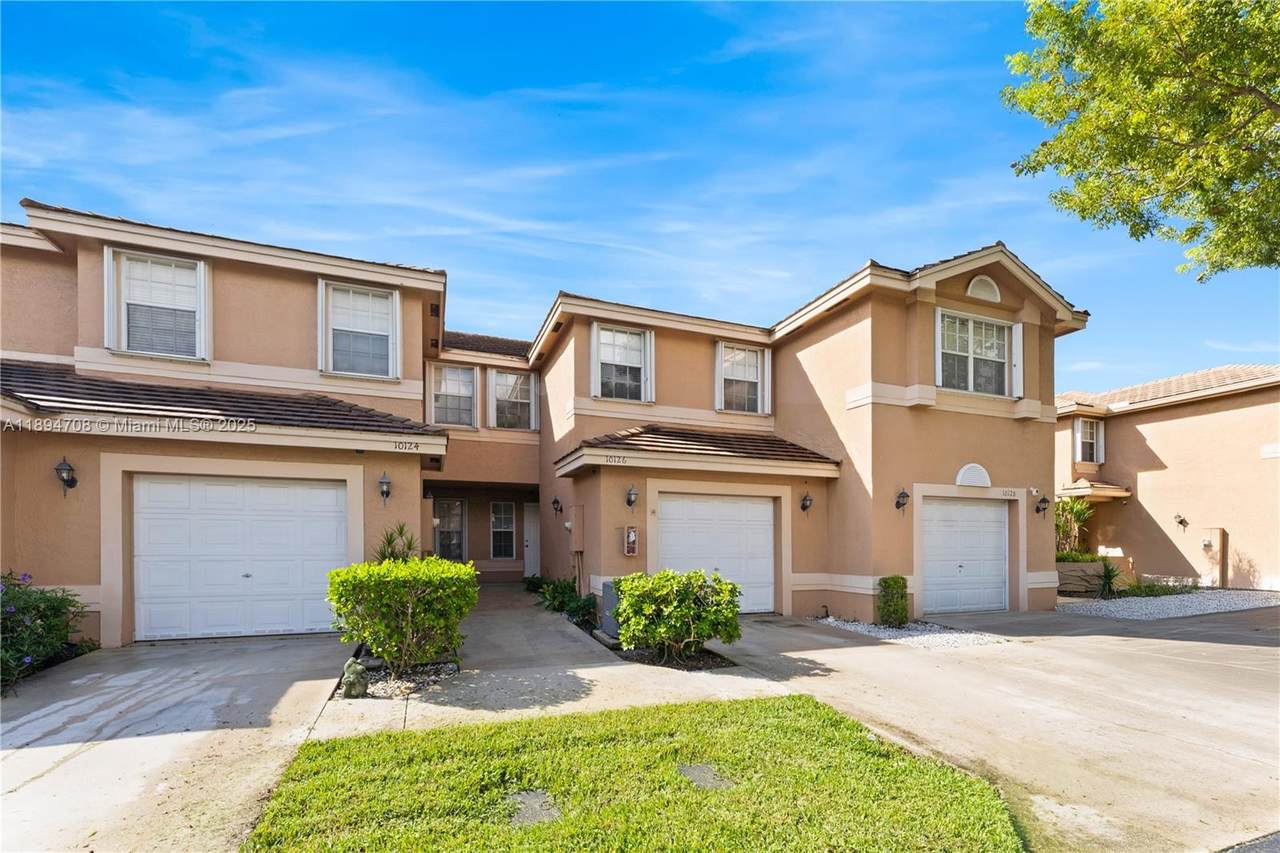 10126 Royal Palm Blvd - Photo 1