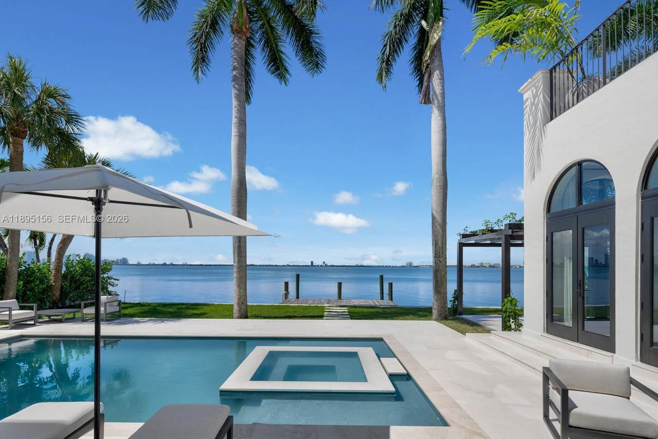 https://bt-photos.global.ssl.fastly.net/miami/1280_boomver_3_A11895156-2.jpg