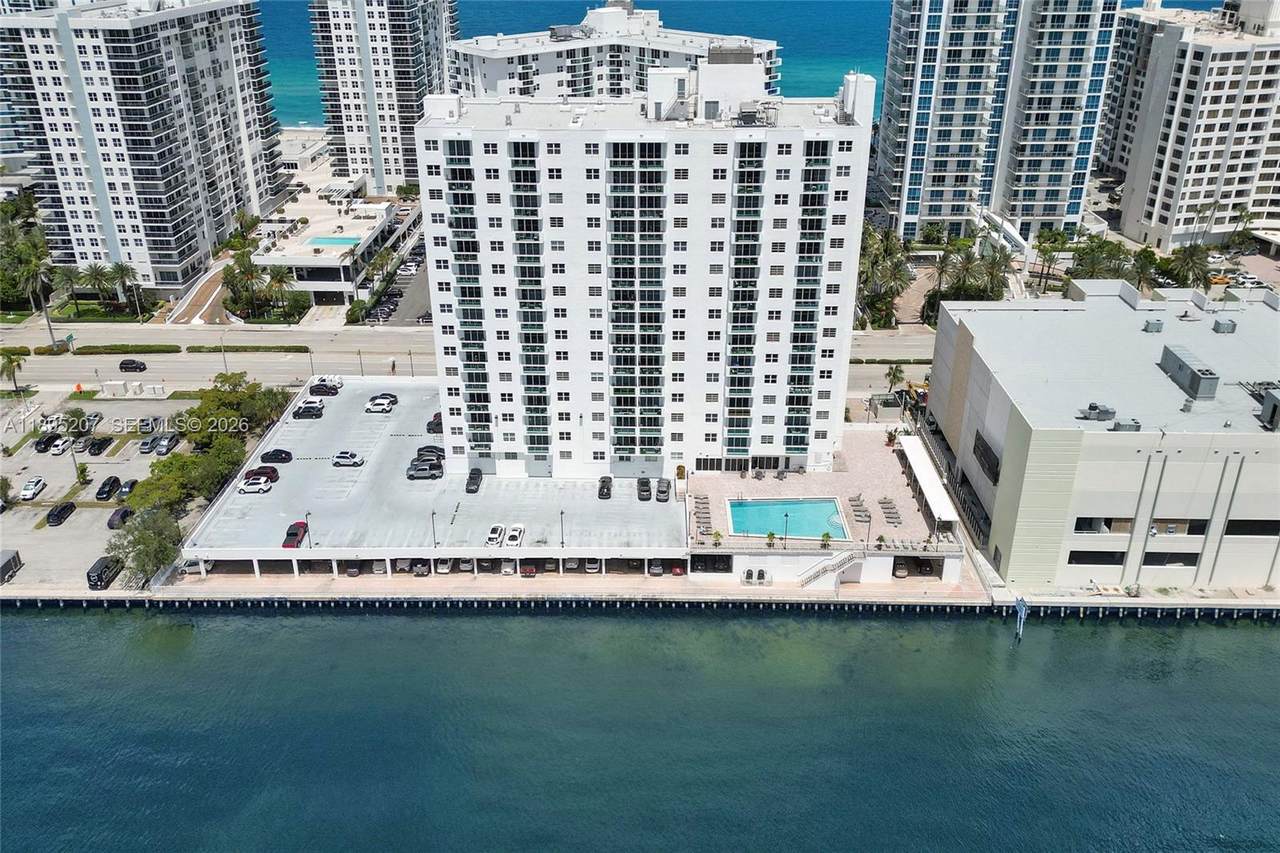 https://bt-photos.global.ssl.fastly.net/miami/1280_boomver_2_A11895207-2.jpg