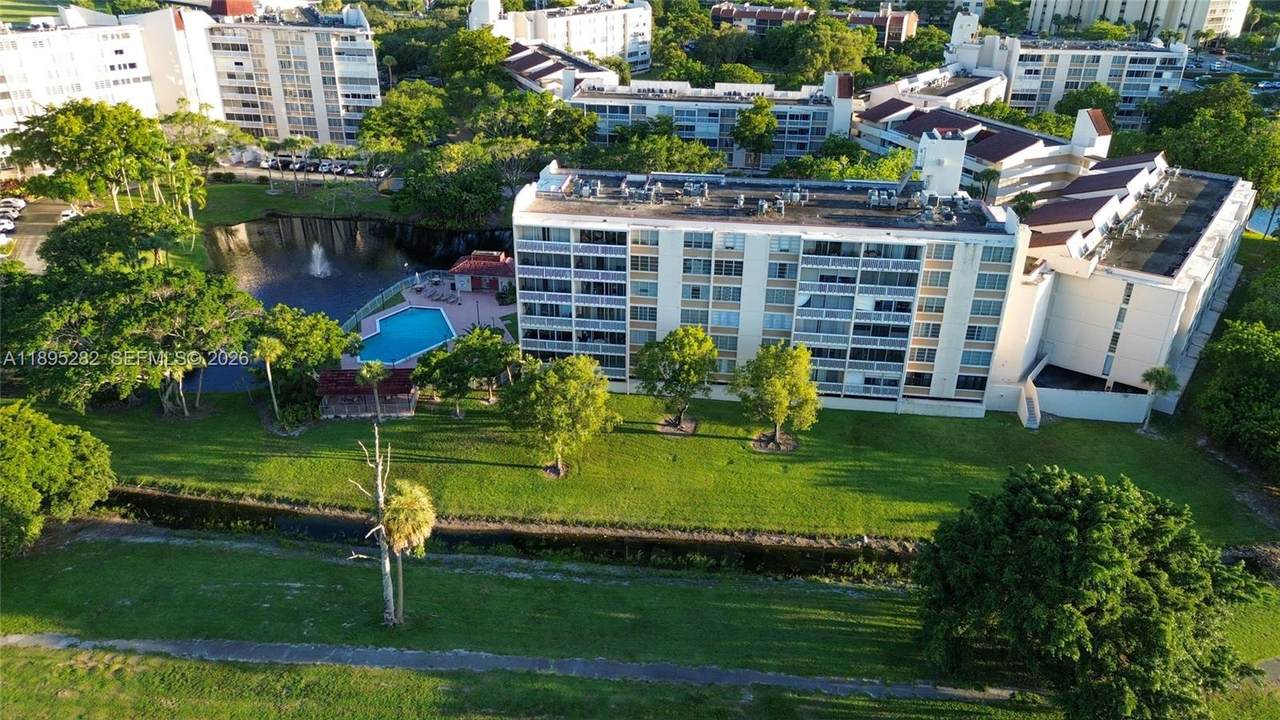 https://bt-photos.global.ssl.fastly.net/miami/1280_boomver_2_A11895282-2.jpg