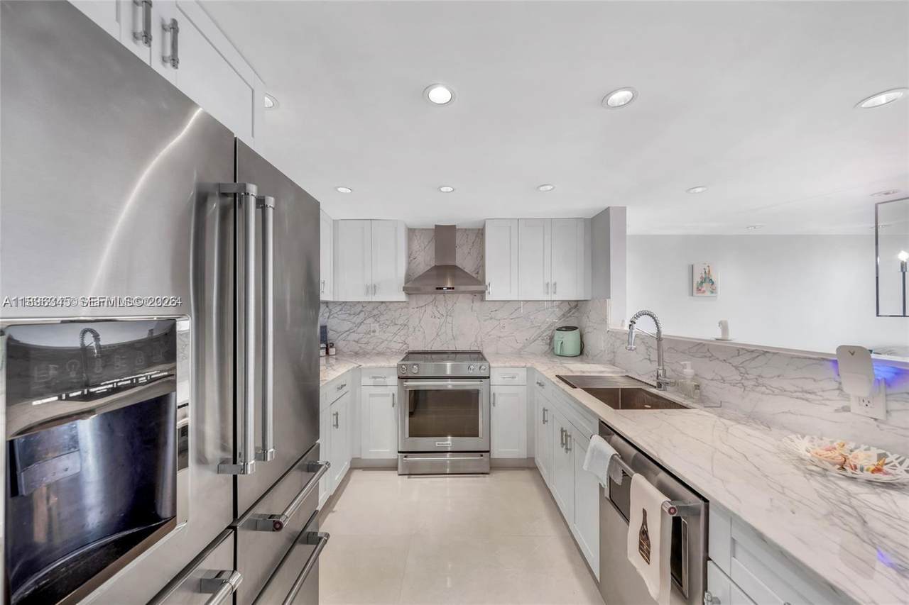 5838 Collins Ave - Photo 1