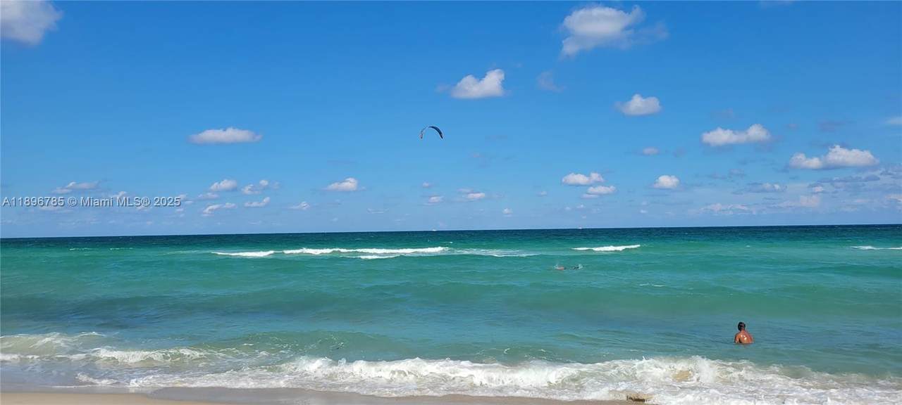 5401 Collins Ave - Photo 1