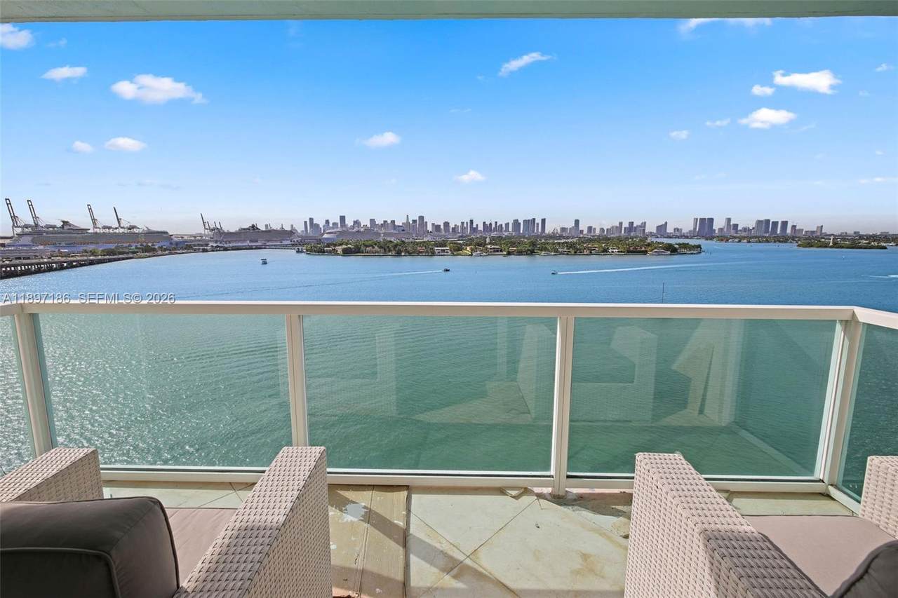 650 West Ave - Photo 1