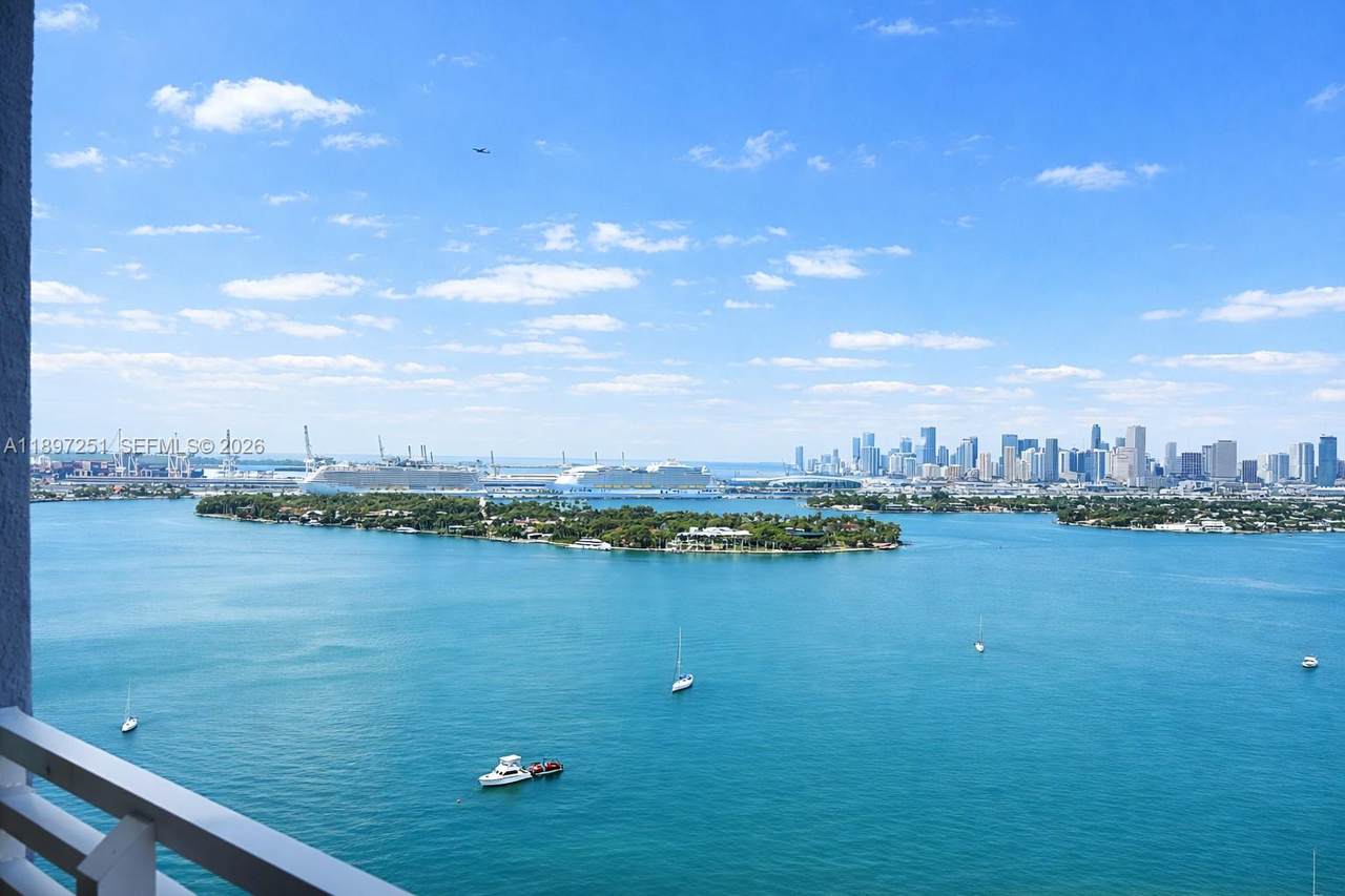 https://bt-photos.global.ssl.fastly.net/miami/1280_boomver_2_A11897251-2.jpg