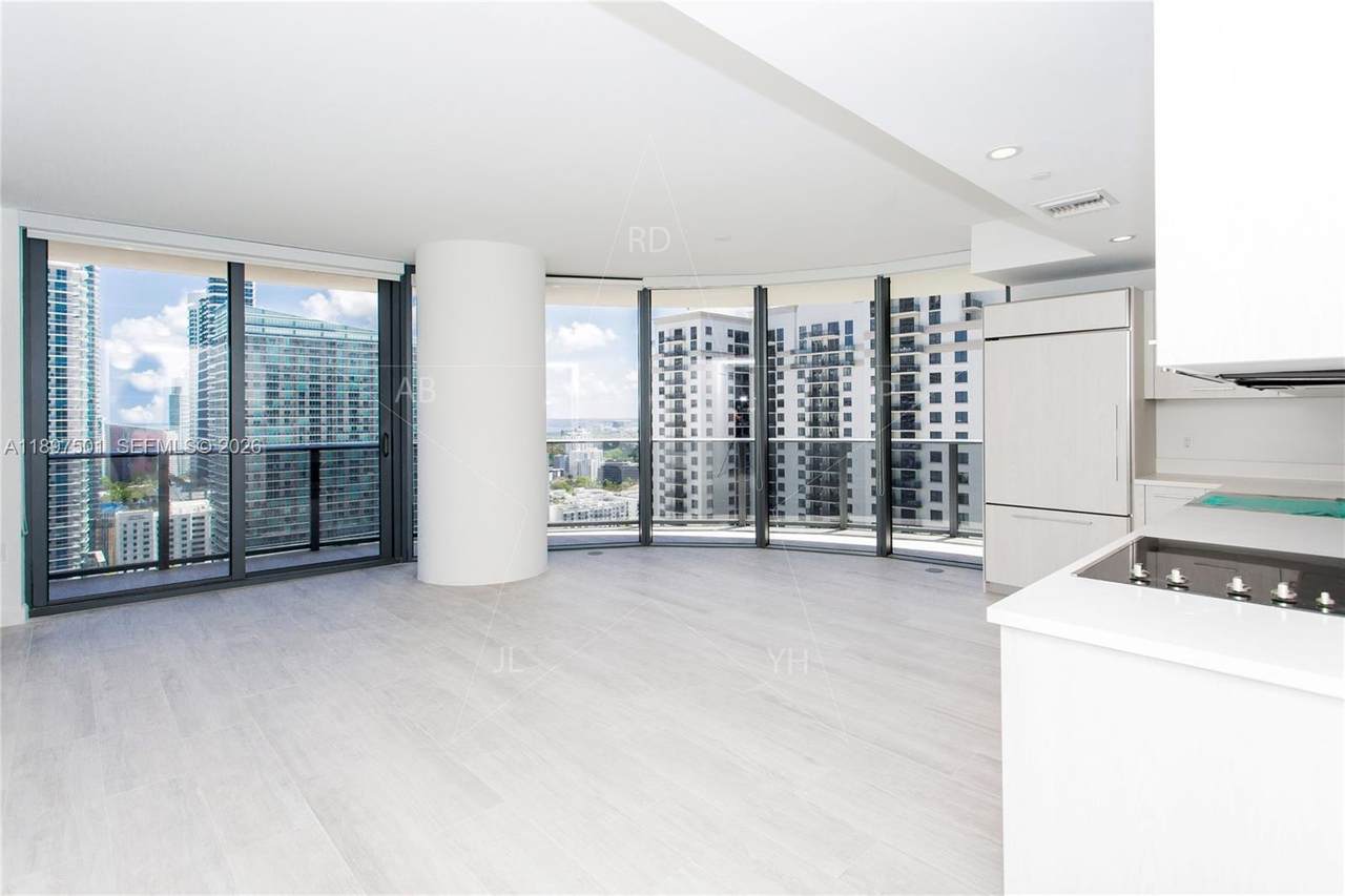 https://bt-photos.global.ssl.fastly.net/miami/1280_boomver_2_A11897501-2.jpg