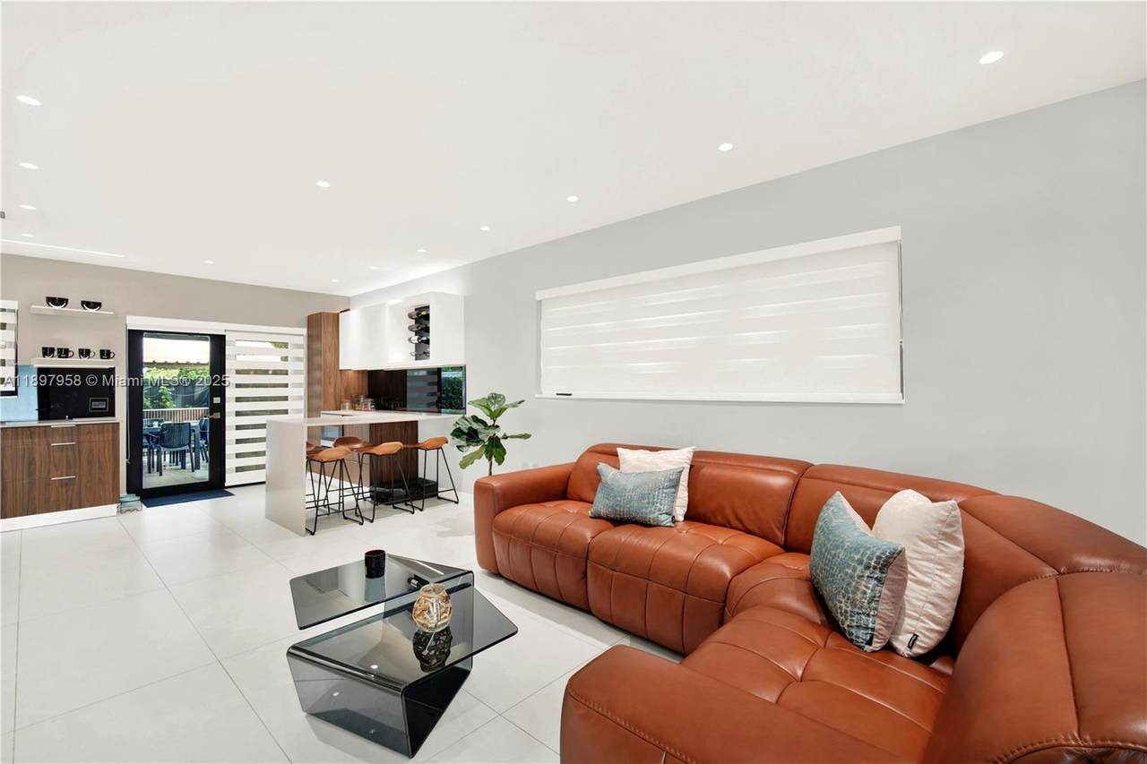 3361 210th Ter - Photo 1