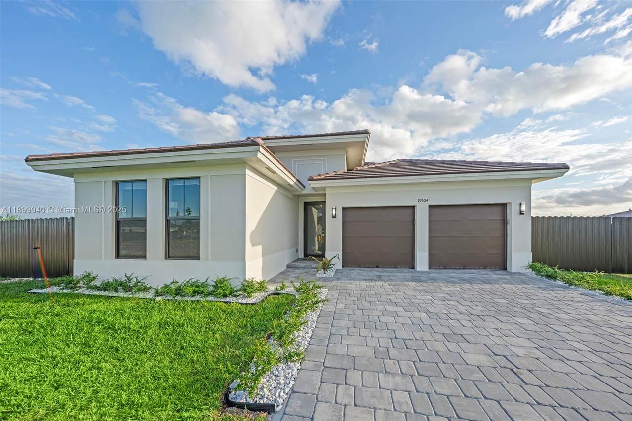 https://bt-photos.global.ssl.fastly.net/miami/1280_boomver_2_A11899940-2.jpg