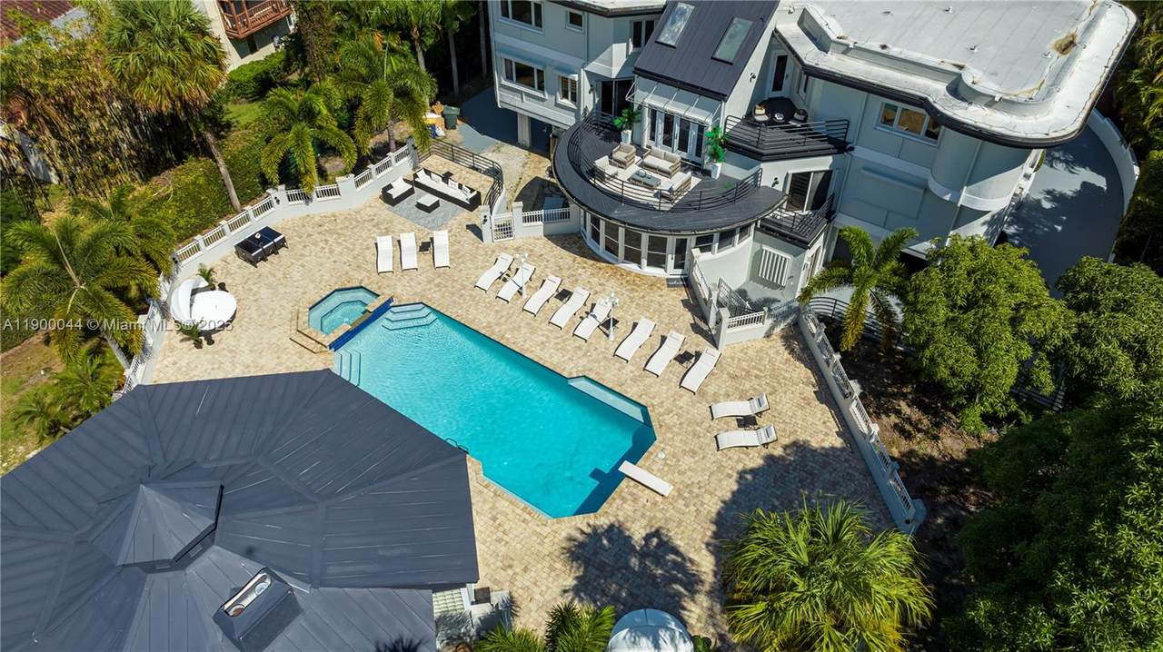 https://bt-photos.global.ssl.fastly.net/miami/1280_boomver_2_A11900044-2.jpg