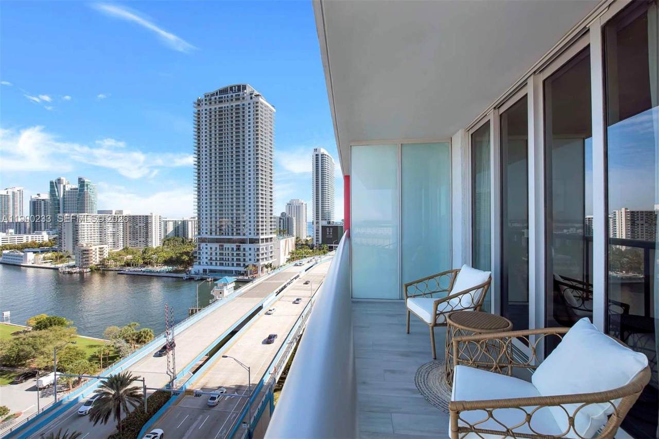 2602 Hallandale Beach Blvd - Photo 1