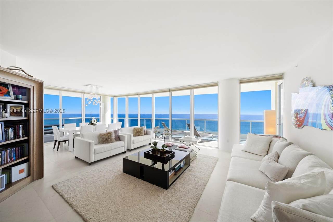 5025 Collins Ave - Photo 1