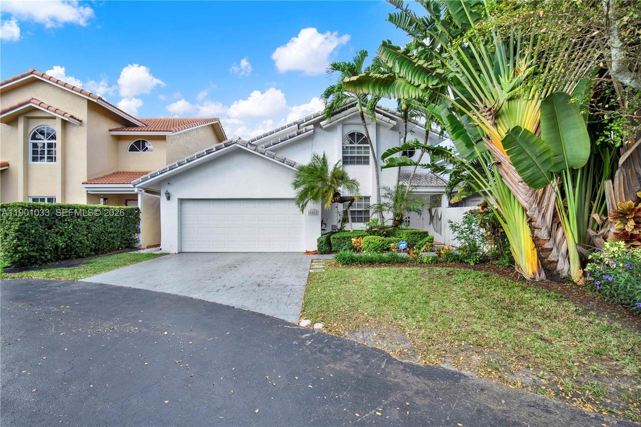 10825 91st Ln - Photo 1