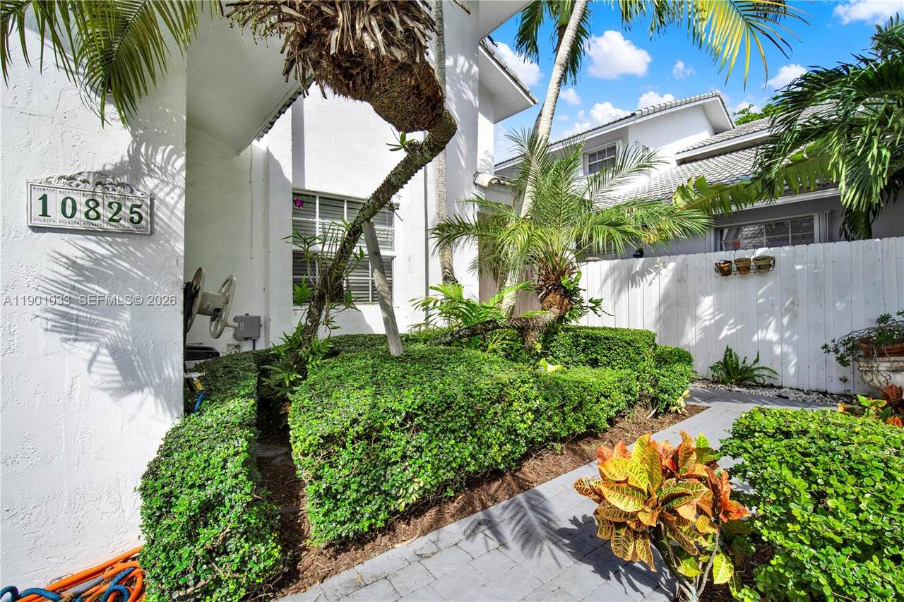 https://bt-photos.global.ssl.fastly.net/miami/1280_boomver_2_A11901033-2.jpg