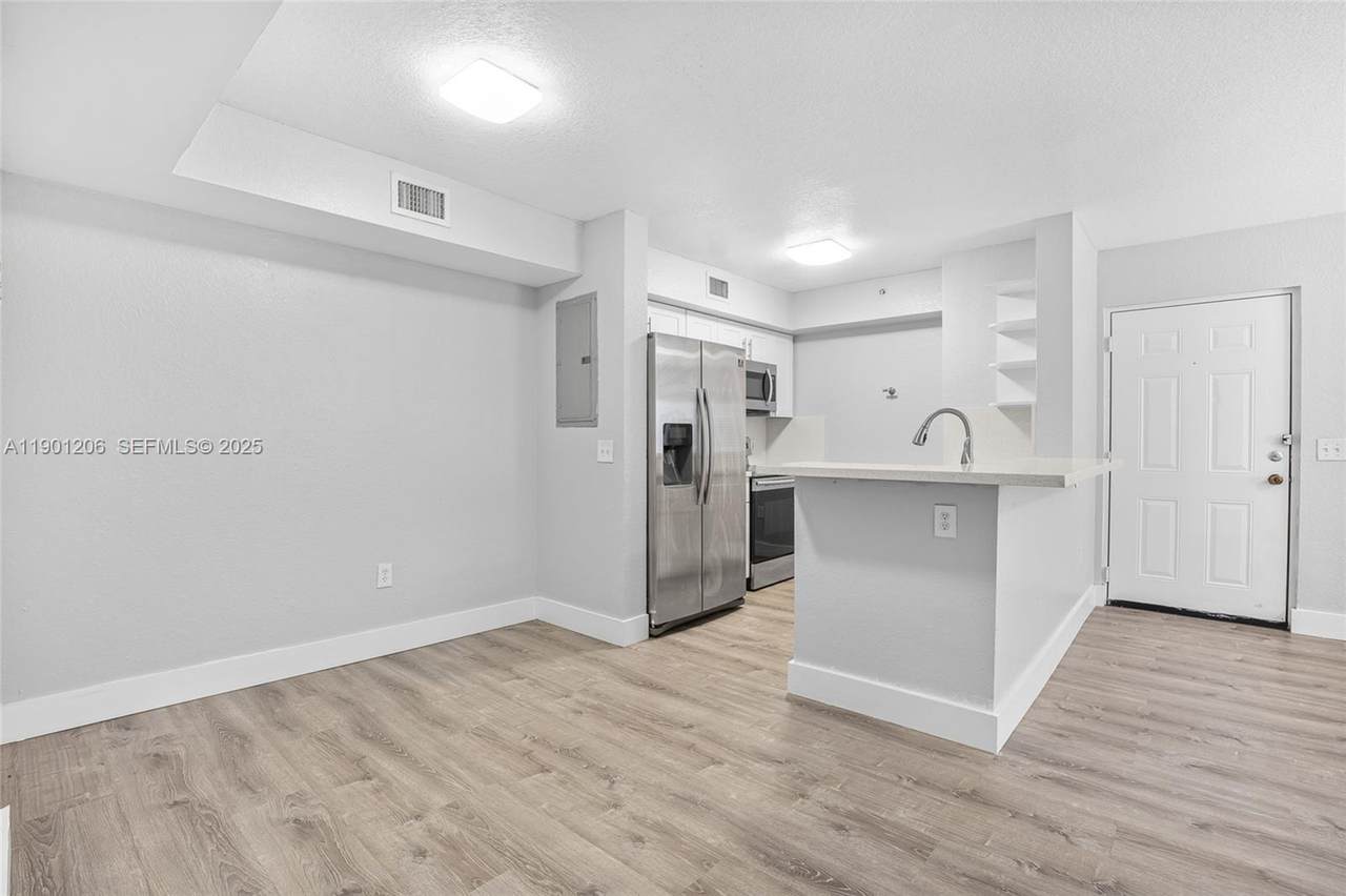 15410 284th St - Photo 1