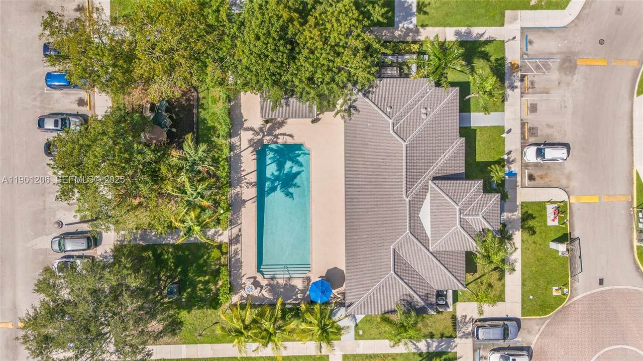 https://bt-photos.global.ssl.fastly.net/miami/1280_boomver_2_A11901206-2.jpg