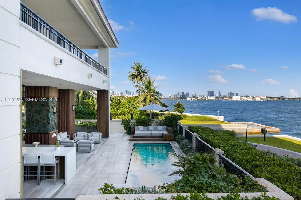 6800 Fisher Island Dr - Photo 1