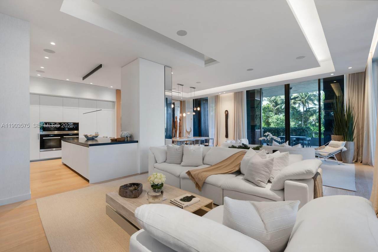 https://bt-photos.global.ssl.fastly.net/miami/1280_boomver_2_A11903575-2.jpg