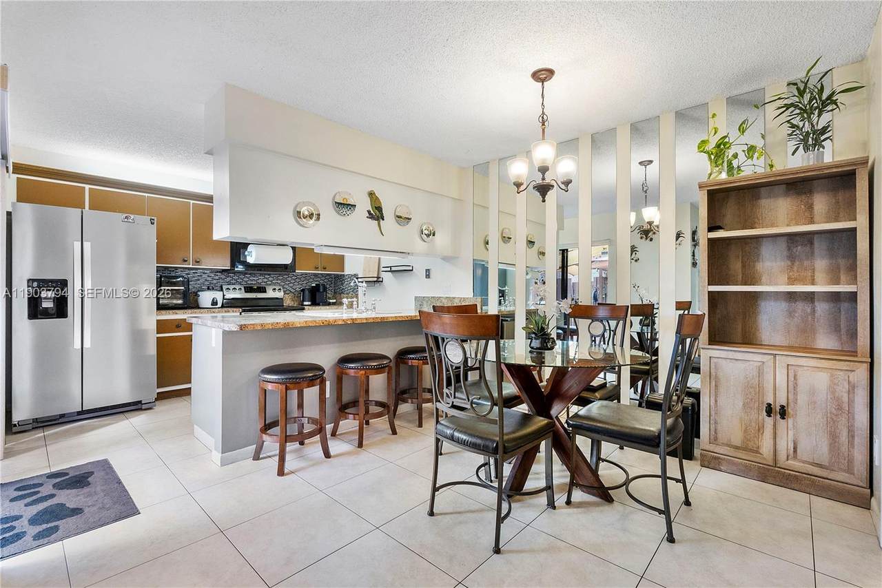 5924 54th Ln - Photo 1