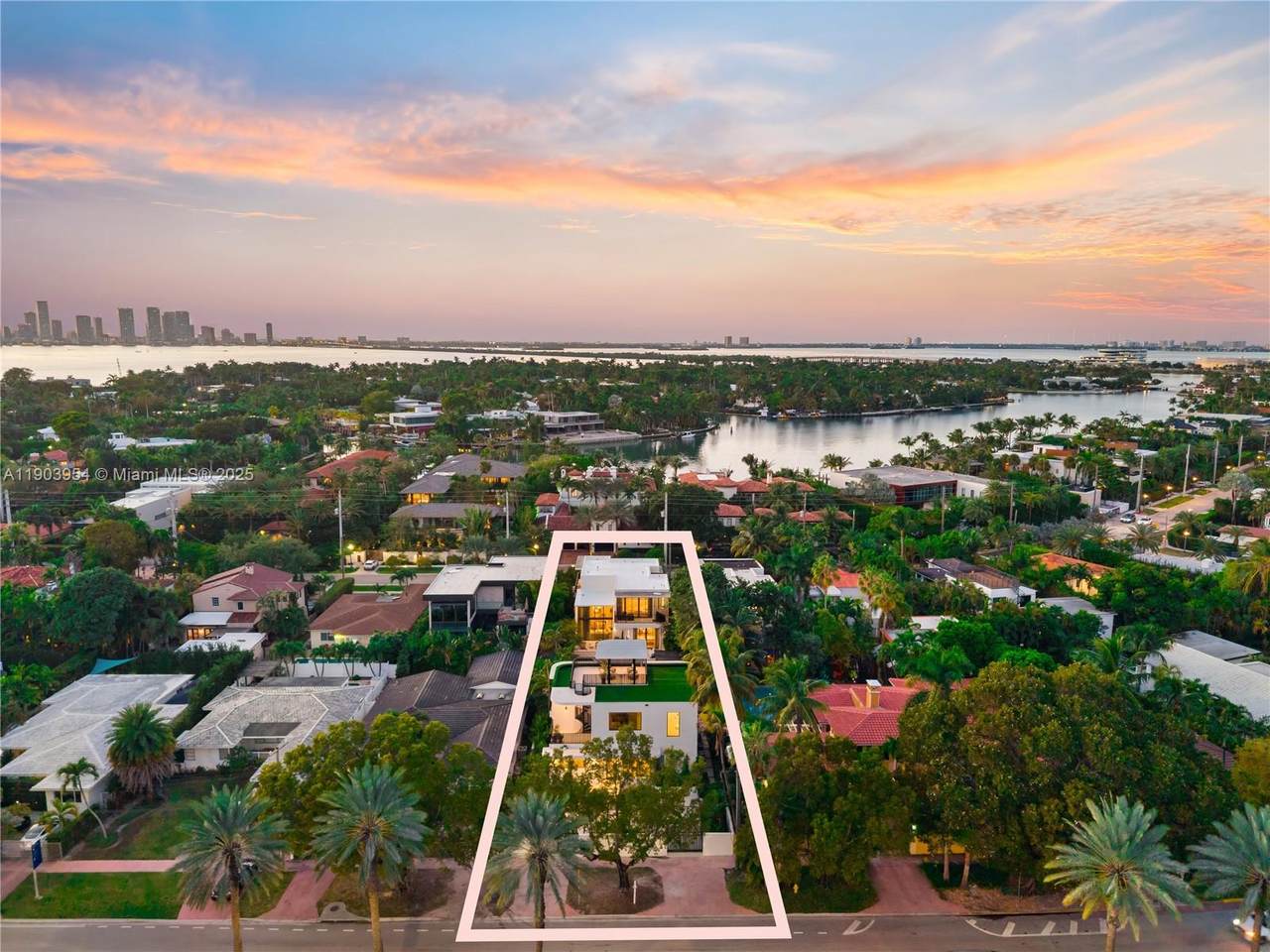 2053 Bay Rd - Photo 1