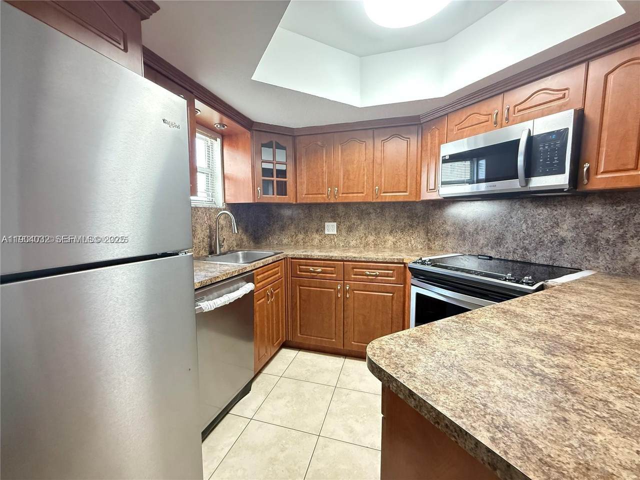 8225 Lake Dr - Photo 1