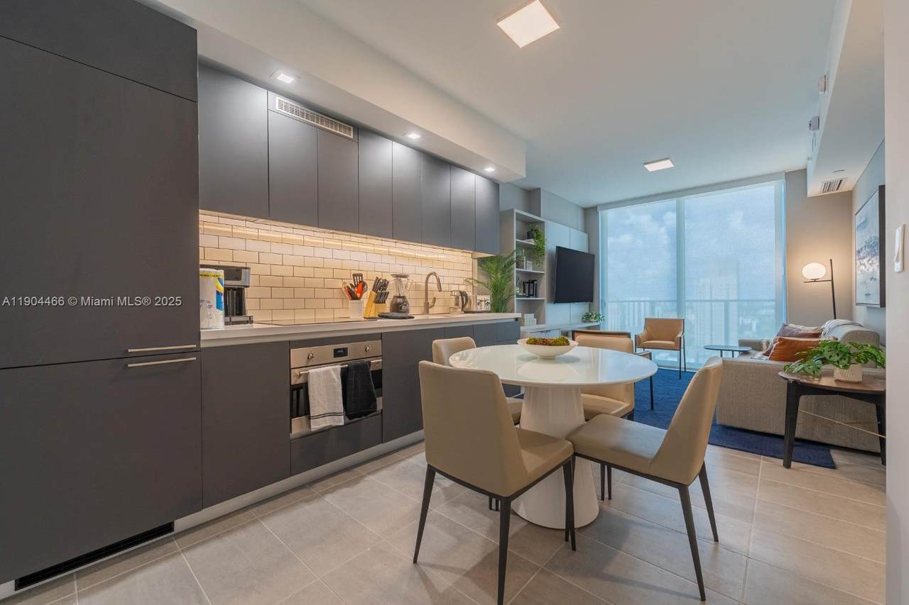 227 2nd St - Photo 1