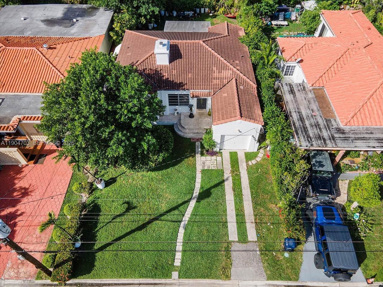 8826 Emerson Ave - Photo 1