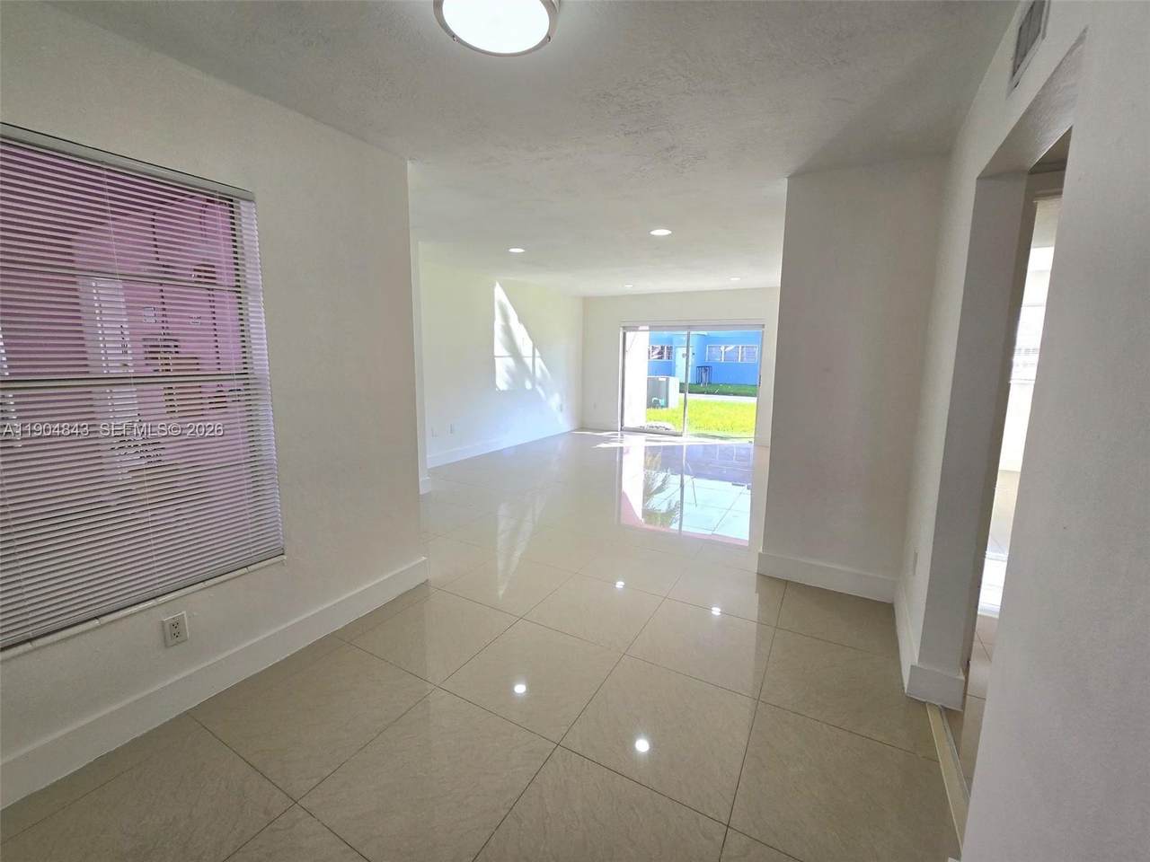 7520 82nd St - Photo 1