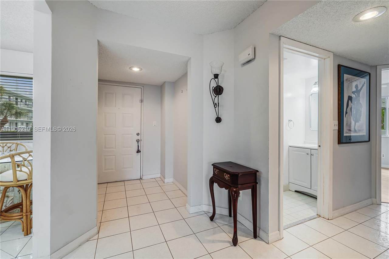https://bt-photos.global.ssl.fastly.net/miami/1280_boomver_2_A11905210-2.jpg