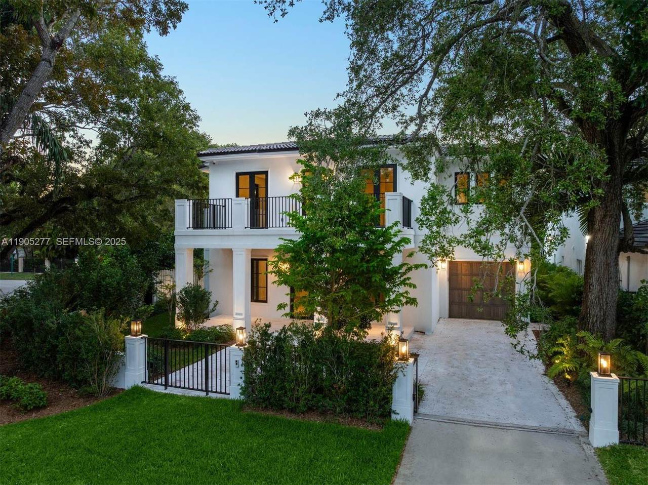 4191 Battersea Rd - Photo 1