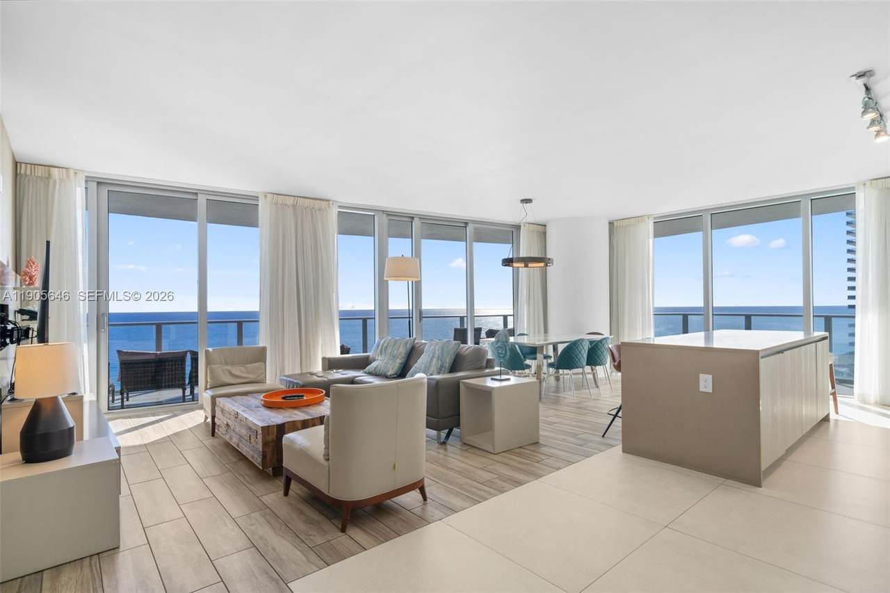 4111 Ocean Dr - Photo 1
