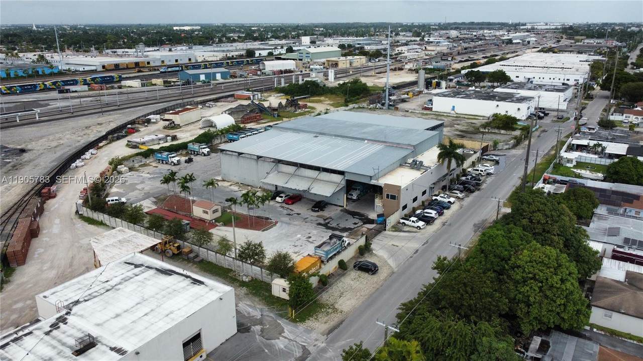 https://bt-photos.global.ssl.fastly.net/miami/1280_boomver_2_A11905783-2.jpg