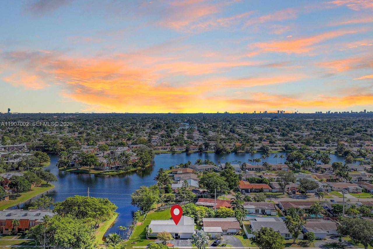 https://bt-photos.global.ssl.fastly.net/miami/1280_boomver_2_A11907002-2.jpg