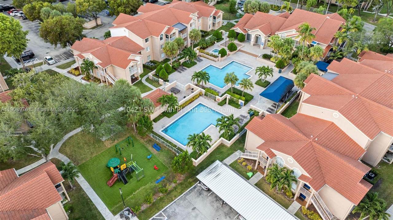 10421 157th Pl - Photo 1