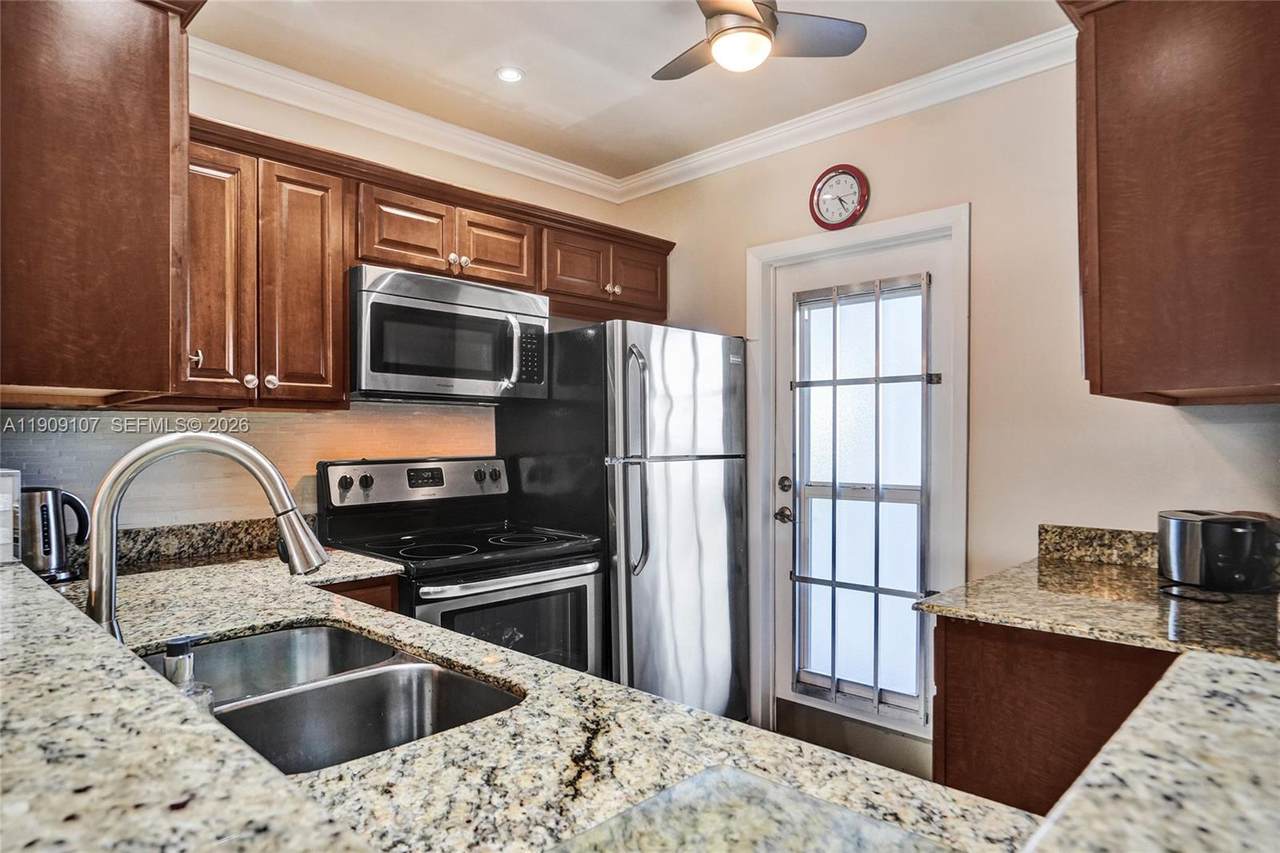 3501 47th Ave - Photo 1