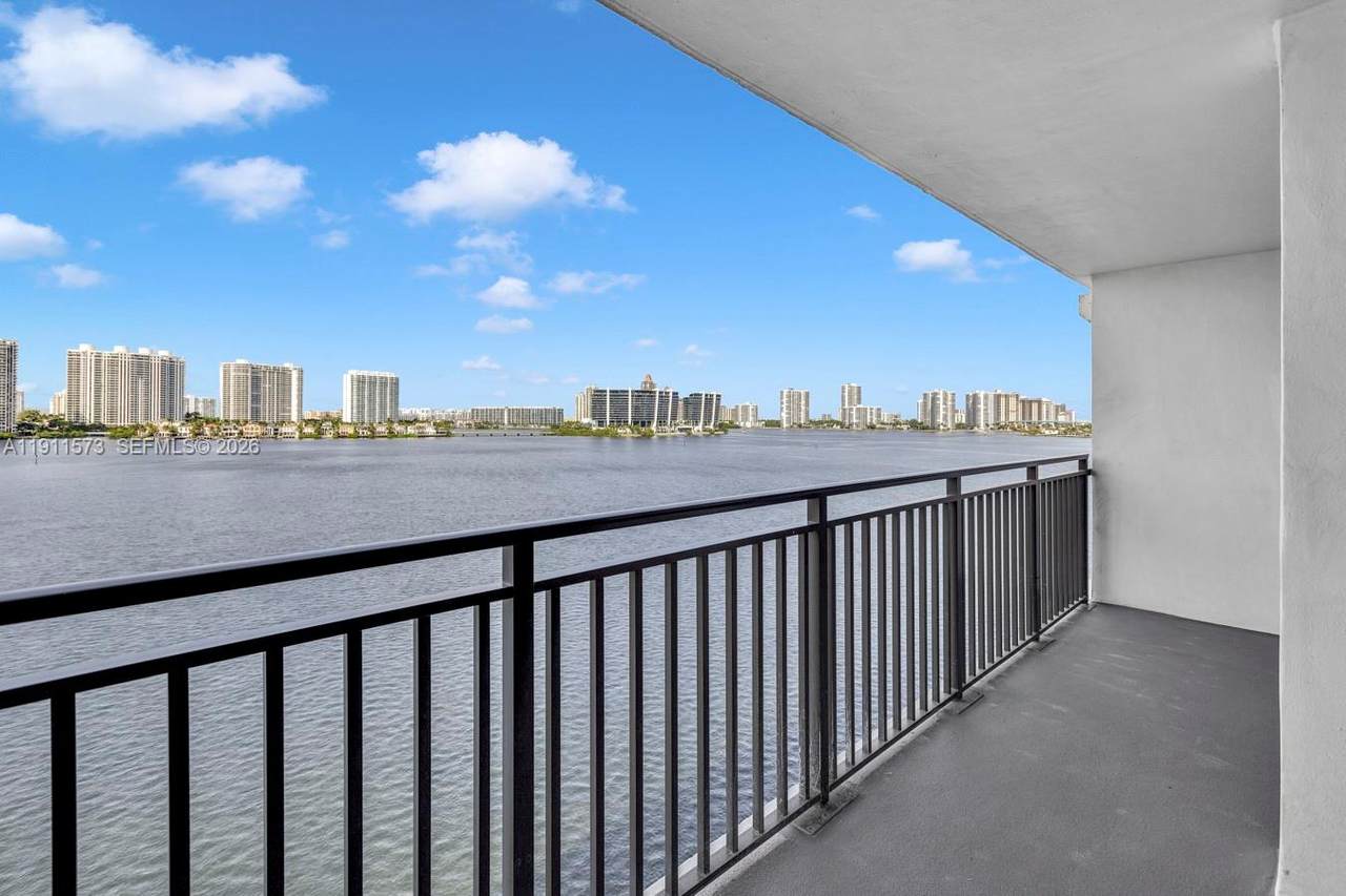 https://bt-photos.global.ssl.fastly.net/miami/orig_boomver_2_A11911573-2.jpg