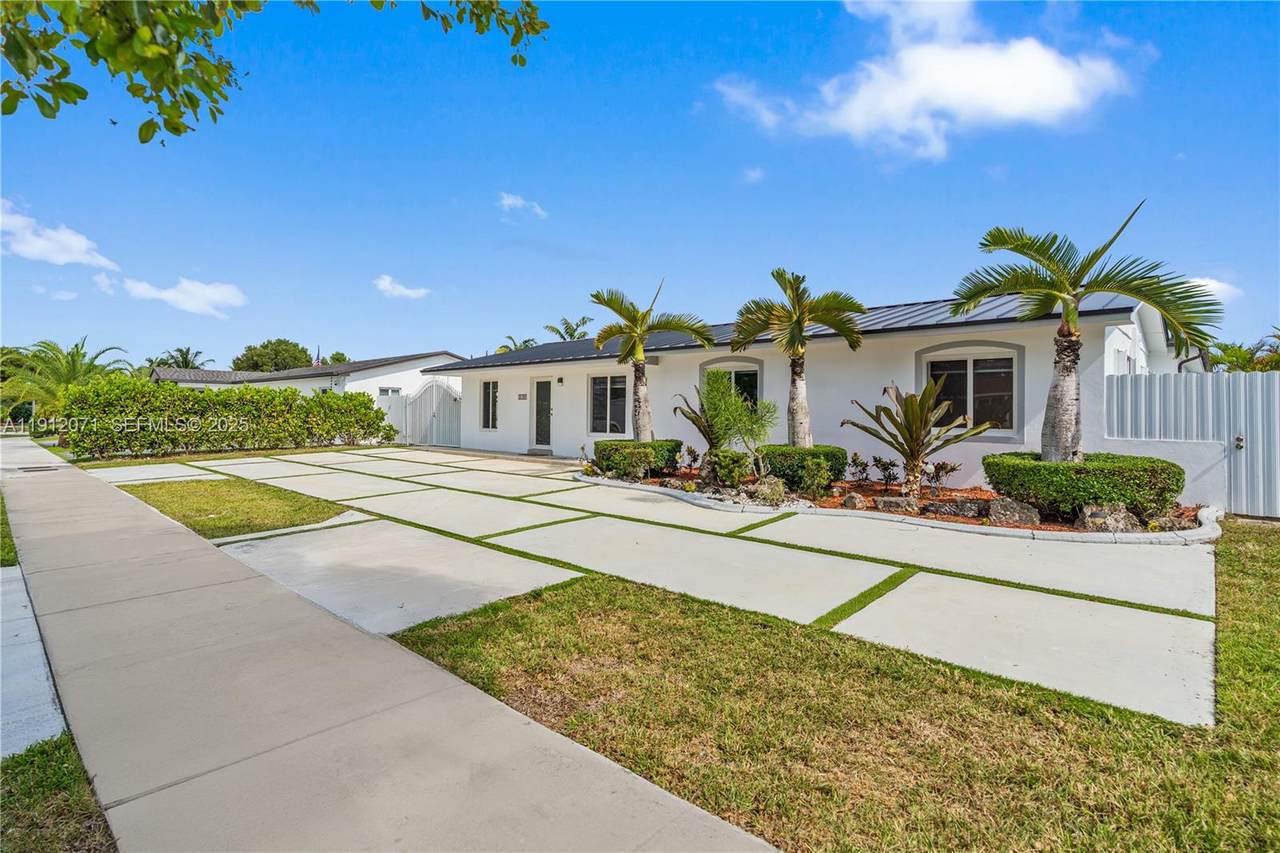 5103 128th Pl - Photo 1