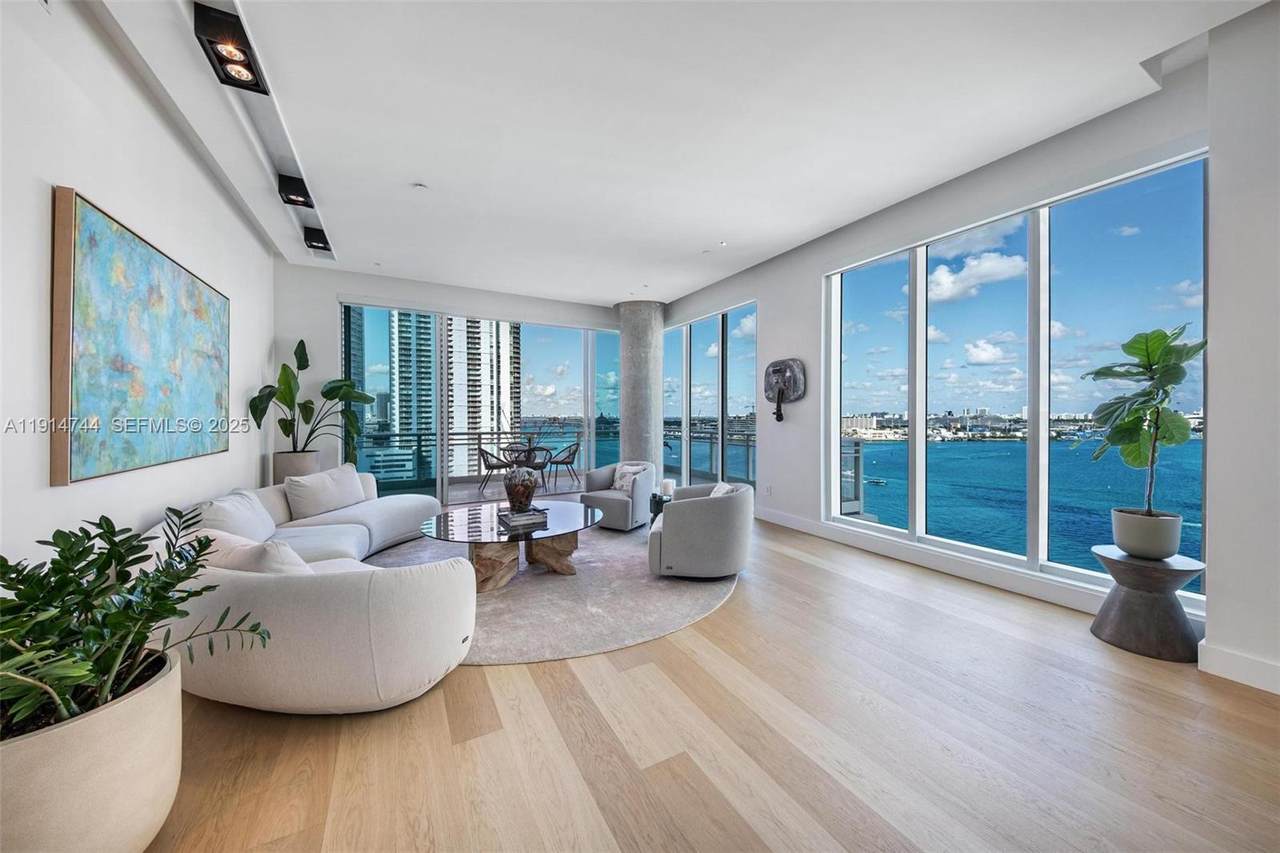 900 Brickell Key Blvd - Photo 1